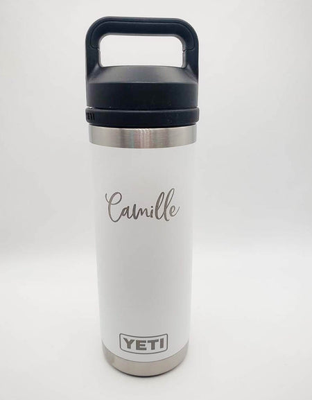 https://shopsunnybox.com/cdn/shop/products/YETI_18oz_Water_Bottle_White_Name_Sized-1_a97931ea-2273-4d23-aad8-c318e700aed2_450x577_crop_center.jpg?v=1634138713